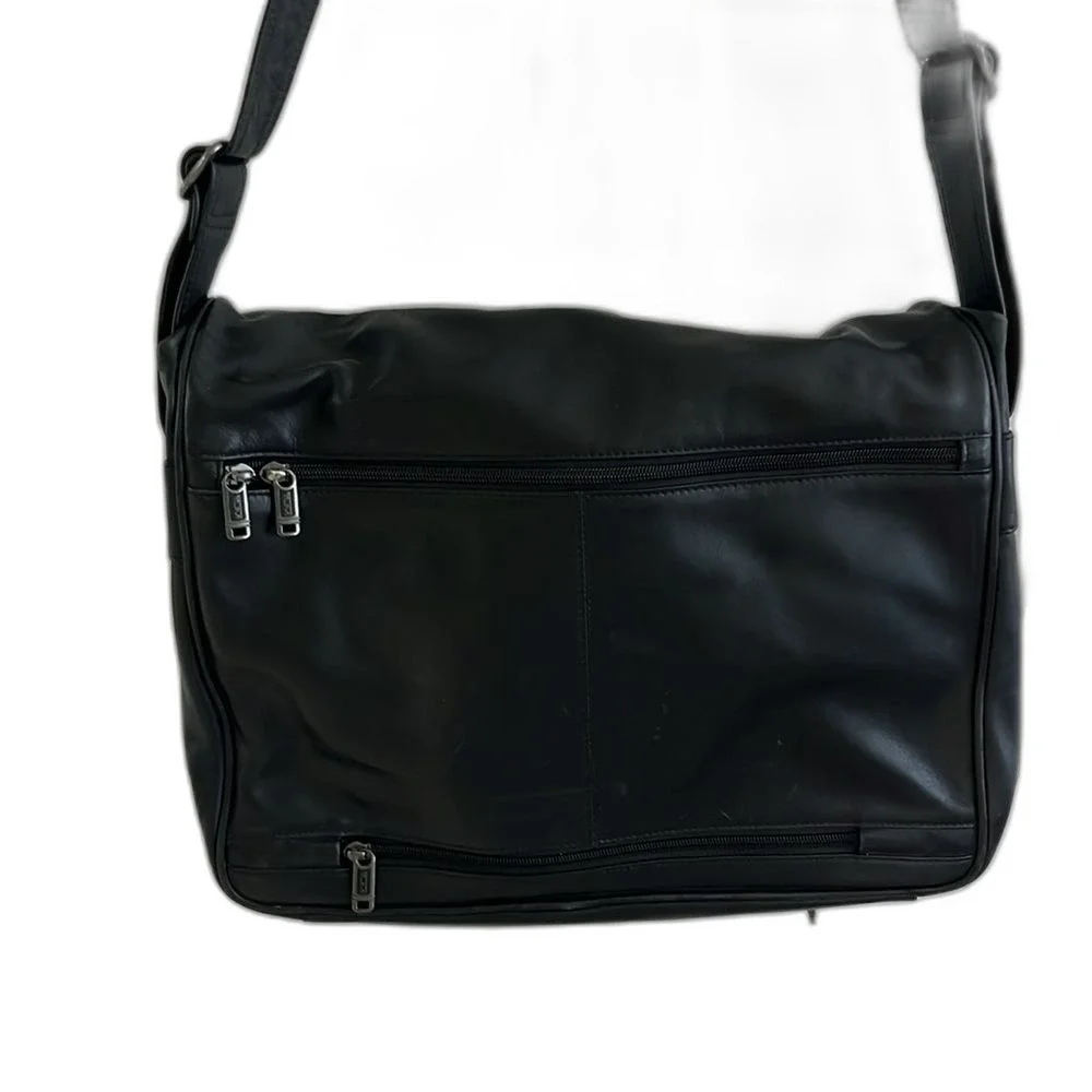 EUC Vintage Tumi Alpha Black Napa Leather Messenger Bag Laptop Briefcase